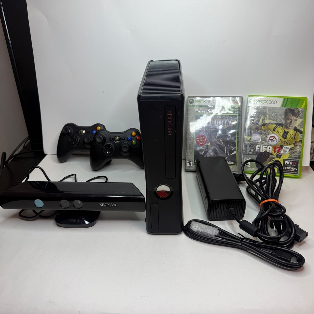 Microsoft Xbox 360 S Console Bundle 2 Controllers Kinect Call of Duty FIFA 17
